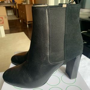 Boden 8.5 Chelsea boots worn once